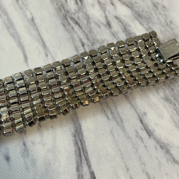 Vintage Wide Rhinestone Stretch Cuff Bracelet – Mid-Century Glam - Picture 6 of 10